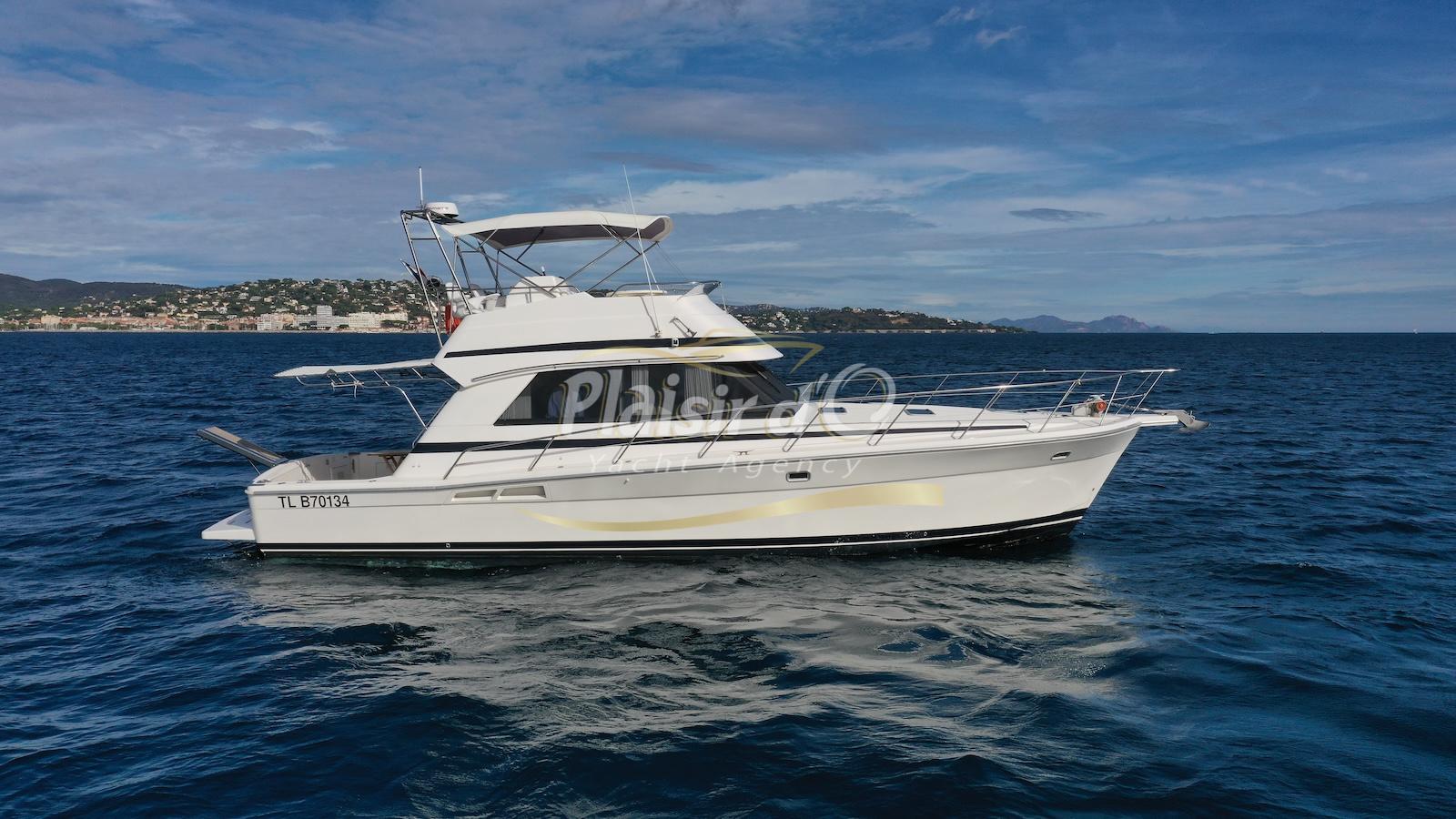 riviera 43 Fly