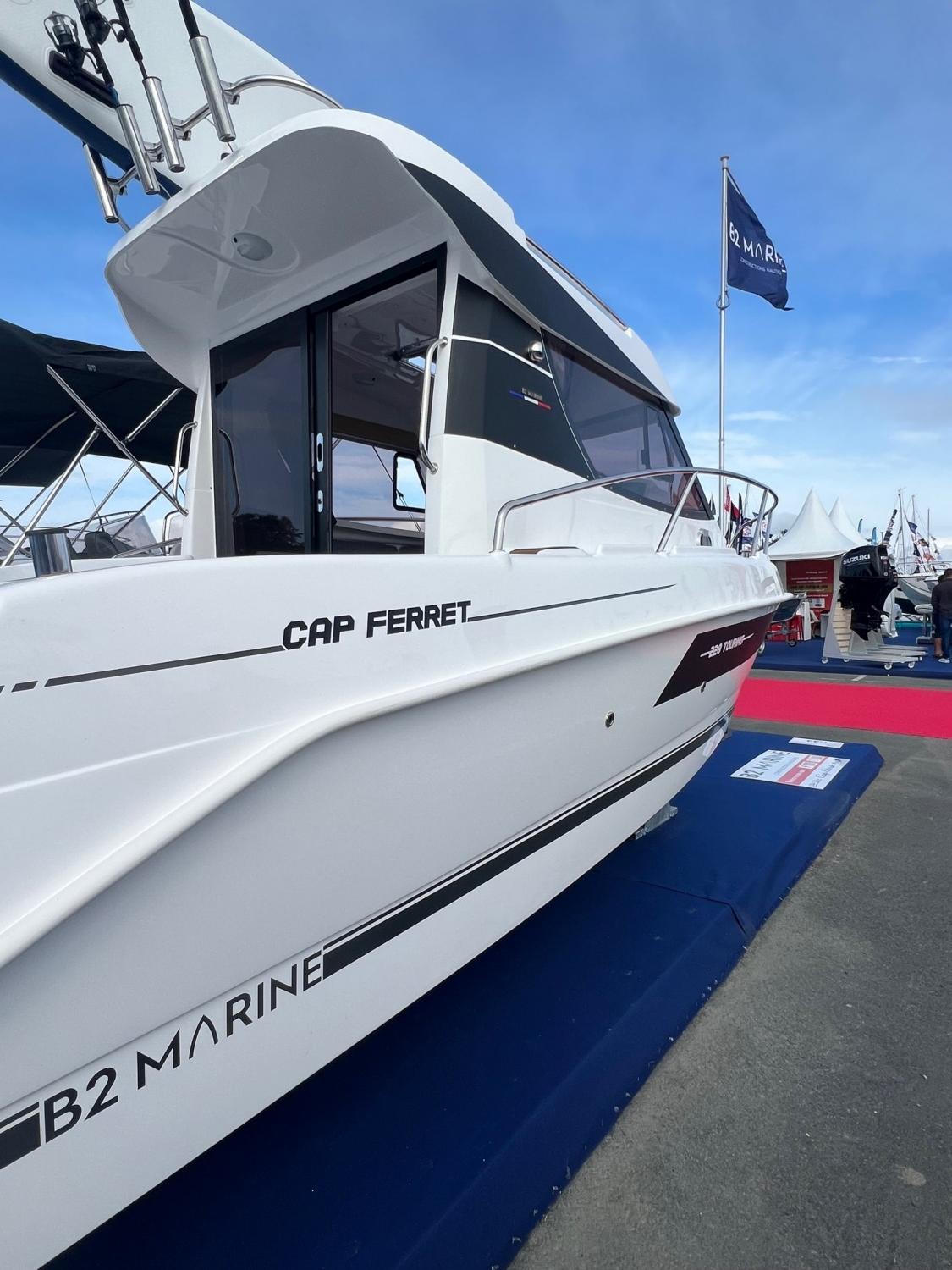 b2 marine Cap ferret 228 touring