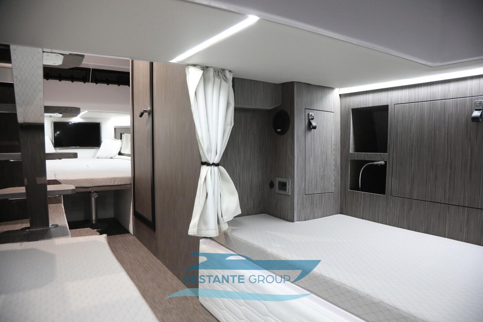 ranieri international Cayman 45.0 cruiser