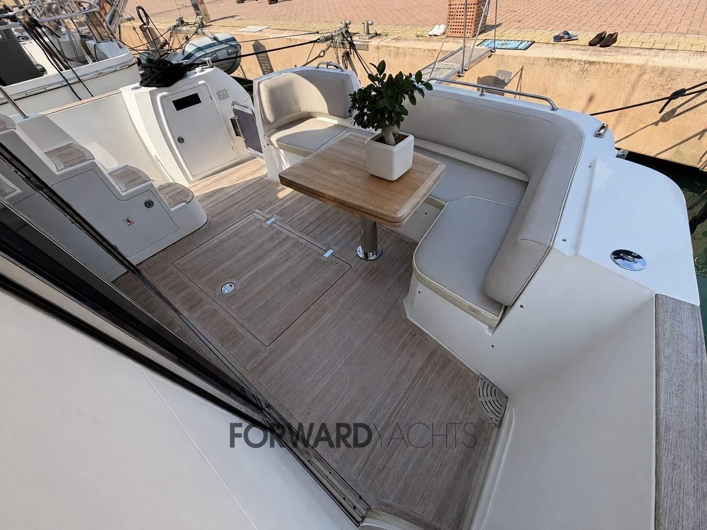 azimut Magellano 43