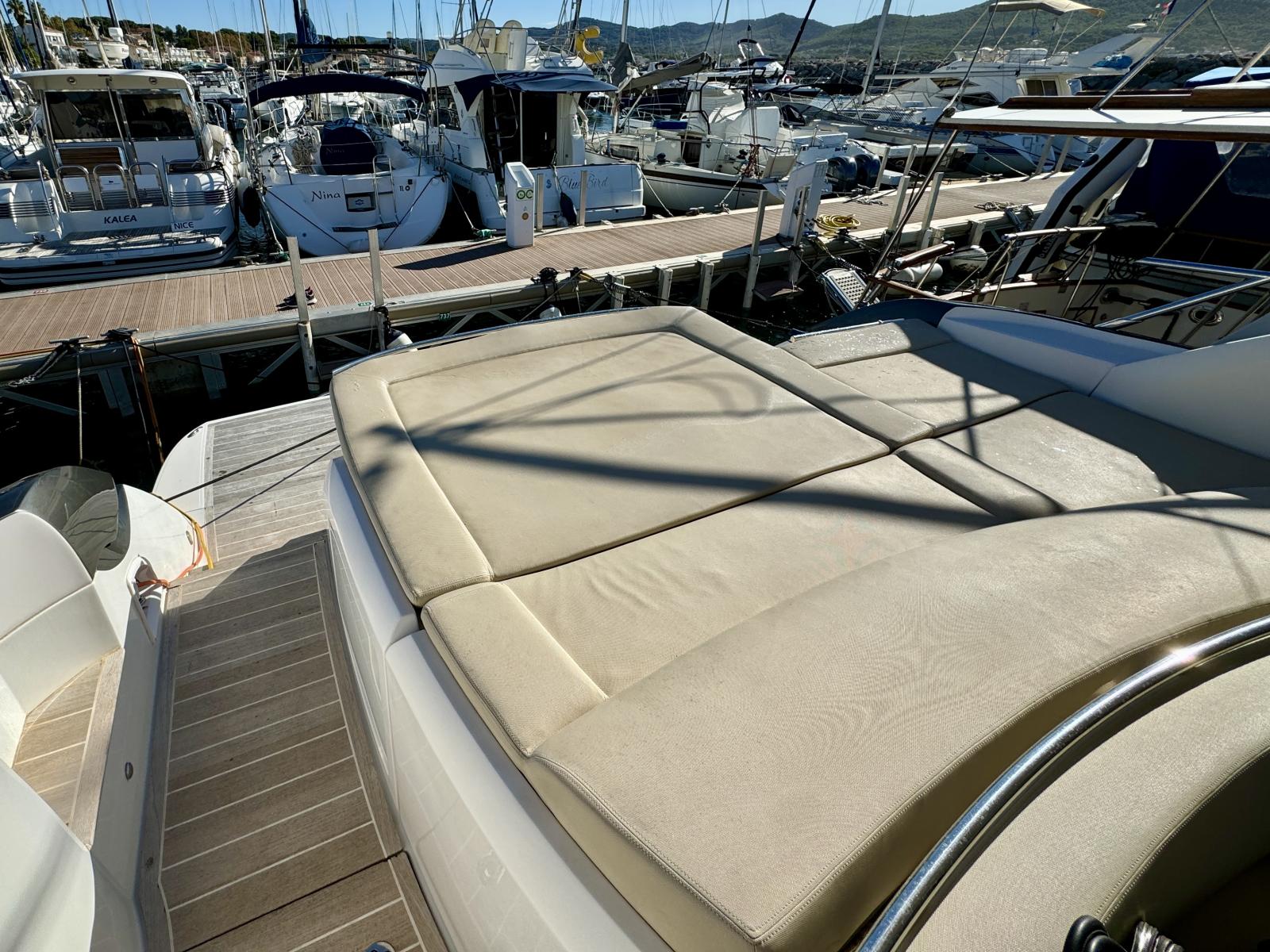 sessa C 44