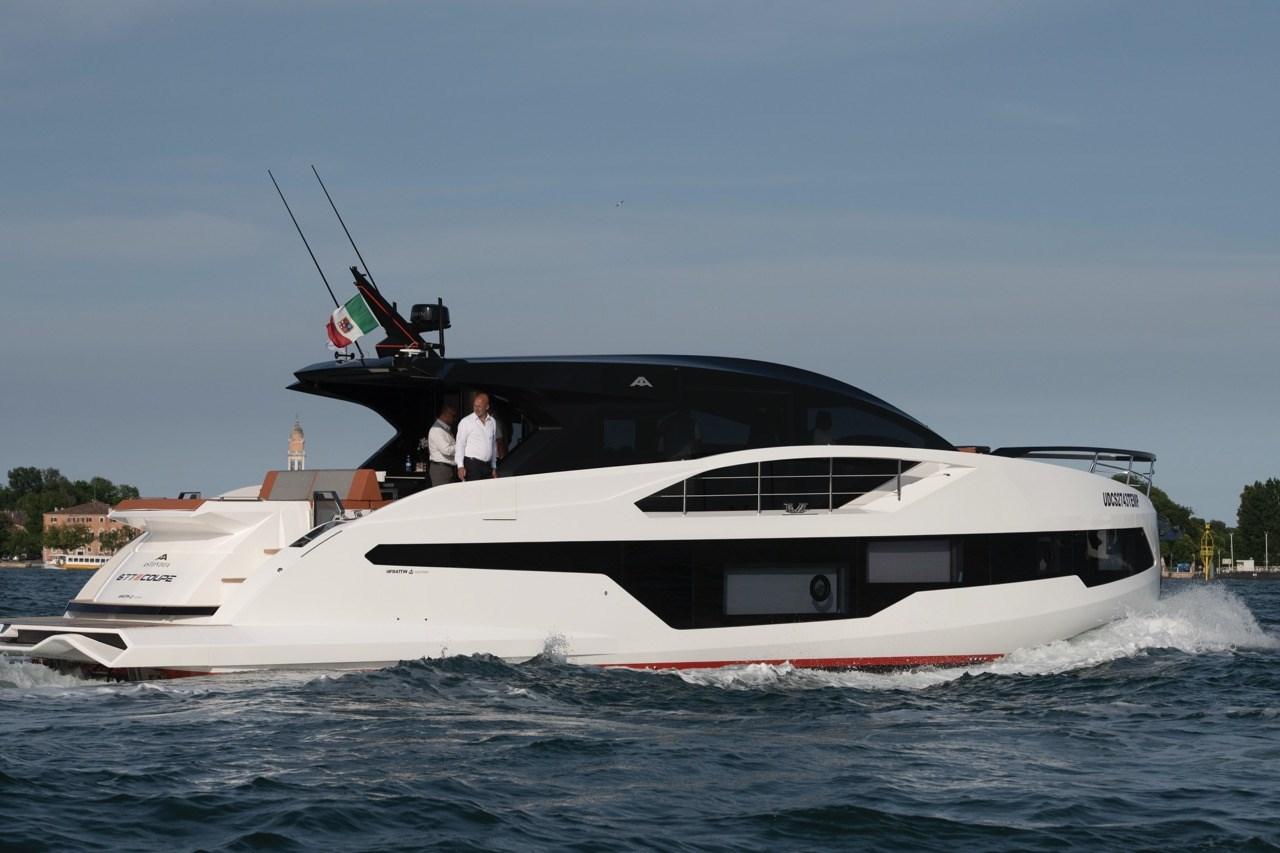 astondoa 677 coupé