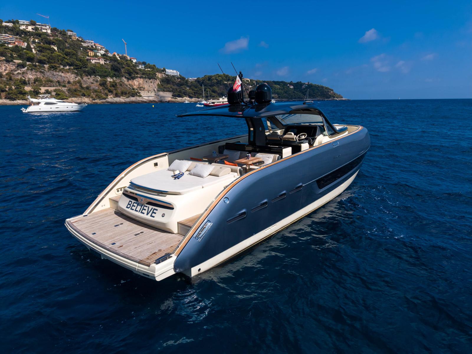 invictus Tt460