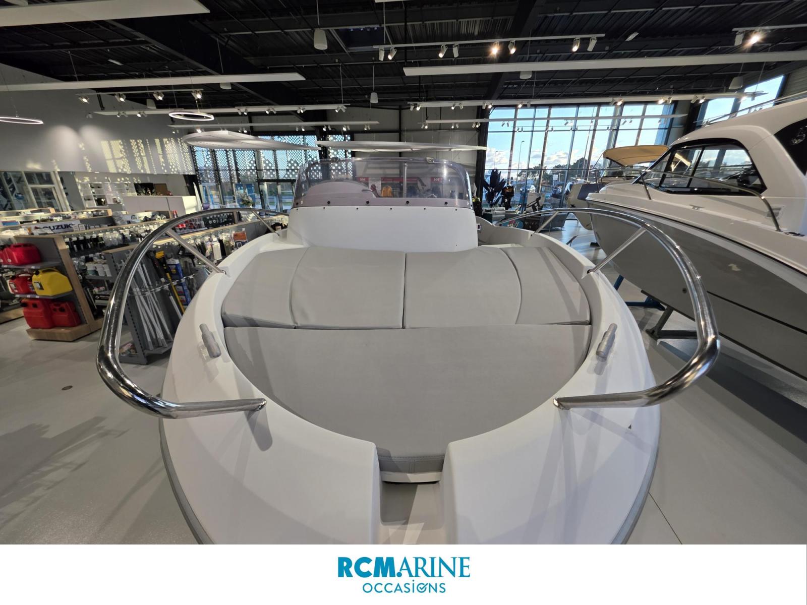 beneteau Flyer 650 sundeck