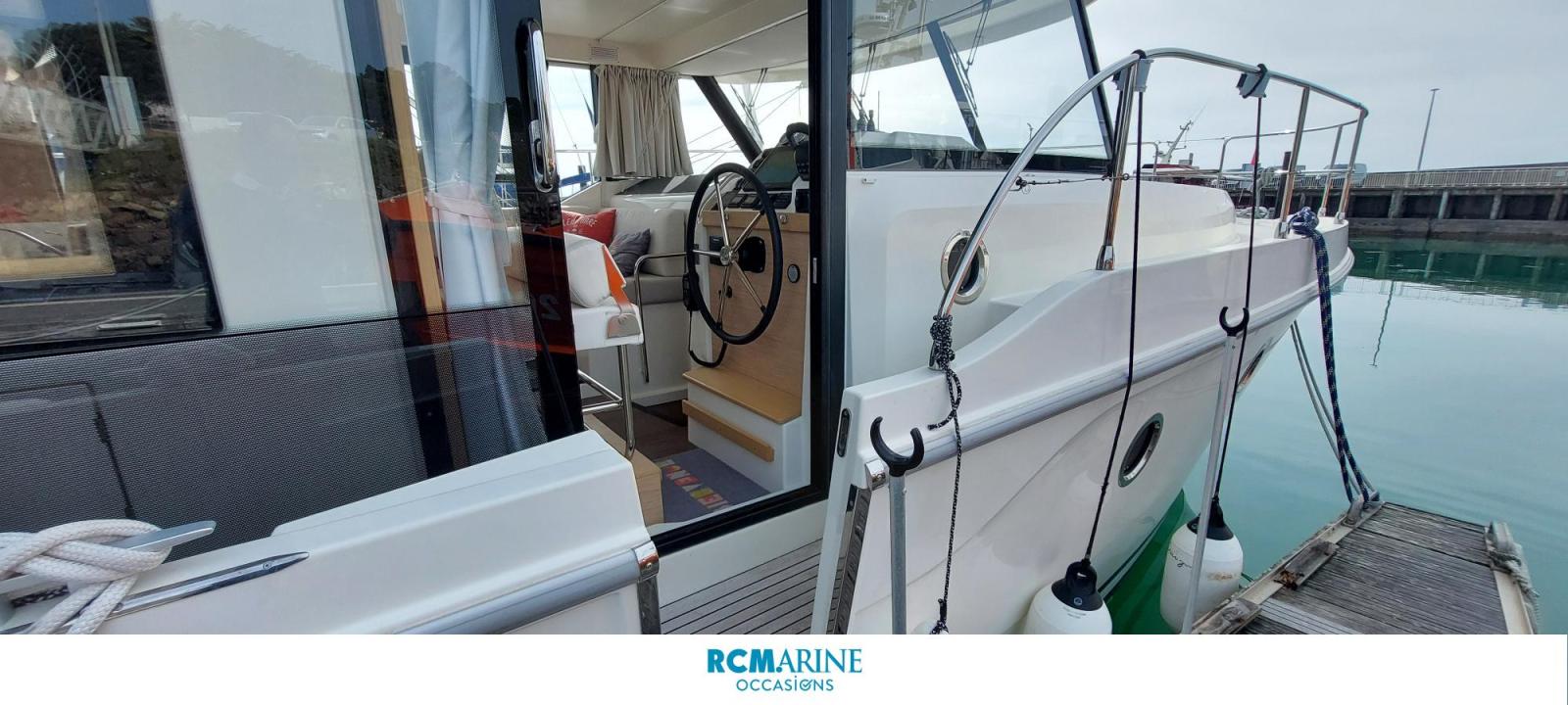 beneteau Swift trawler 41 fly