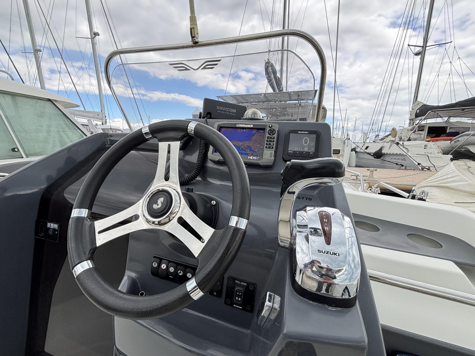 beneteau Flyer 6.6 sundeck