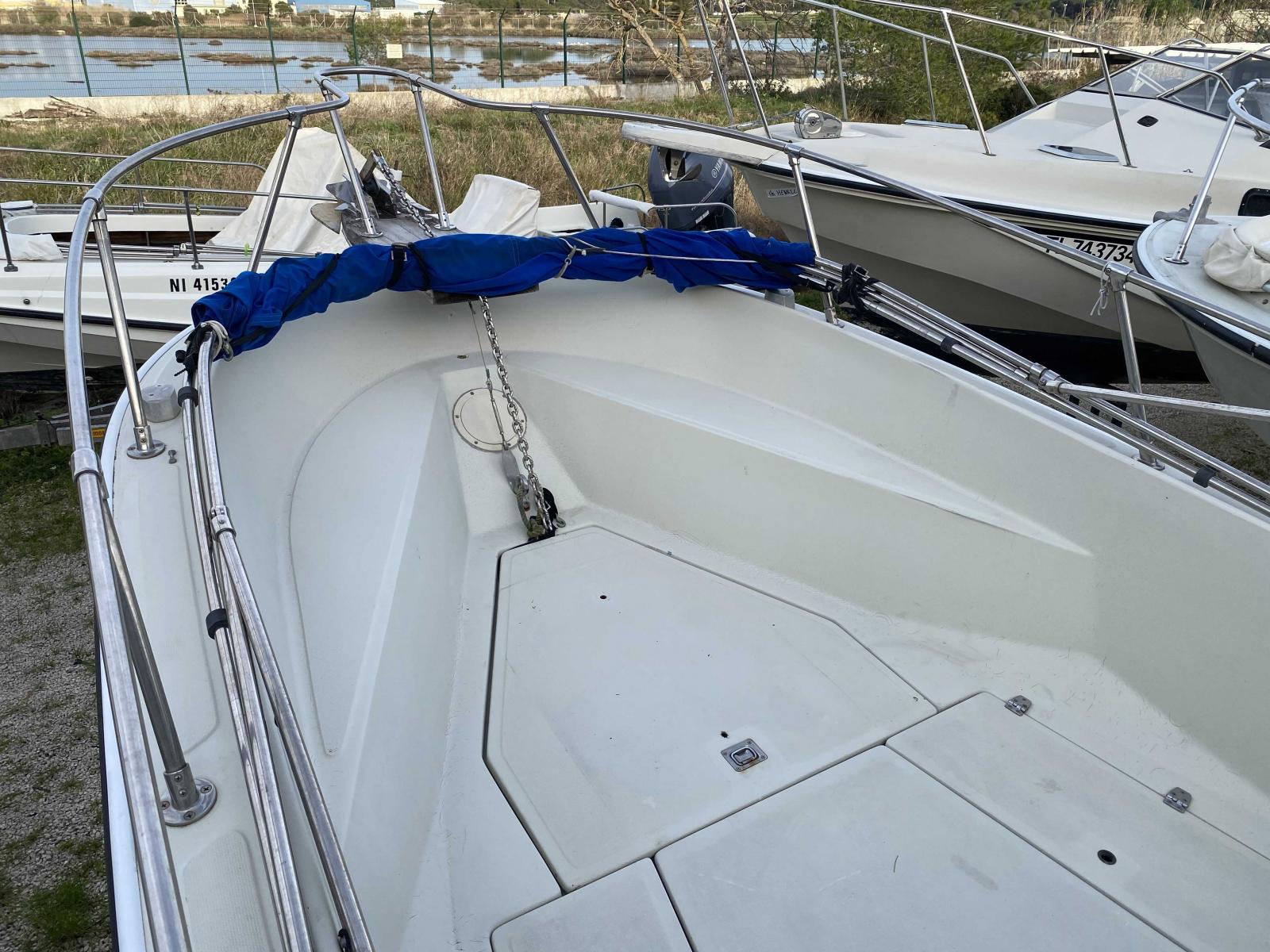 boston whaler 22 outrage