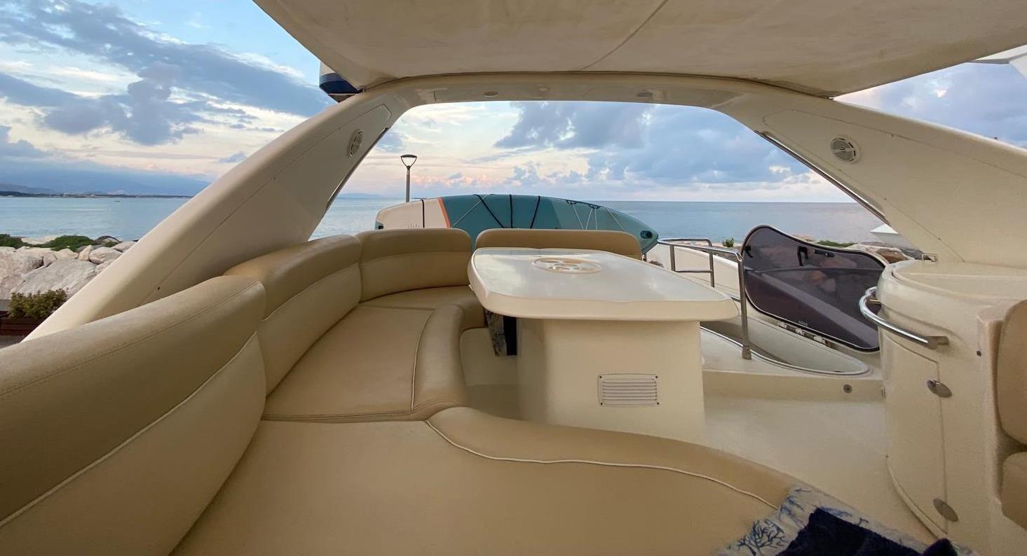 azimut 62e