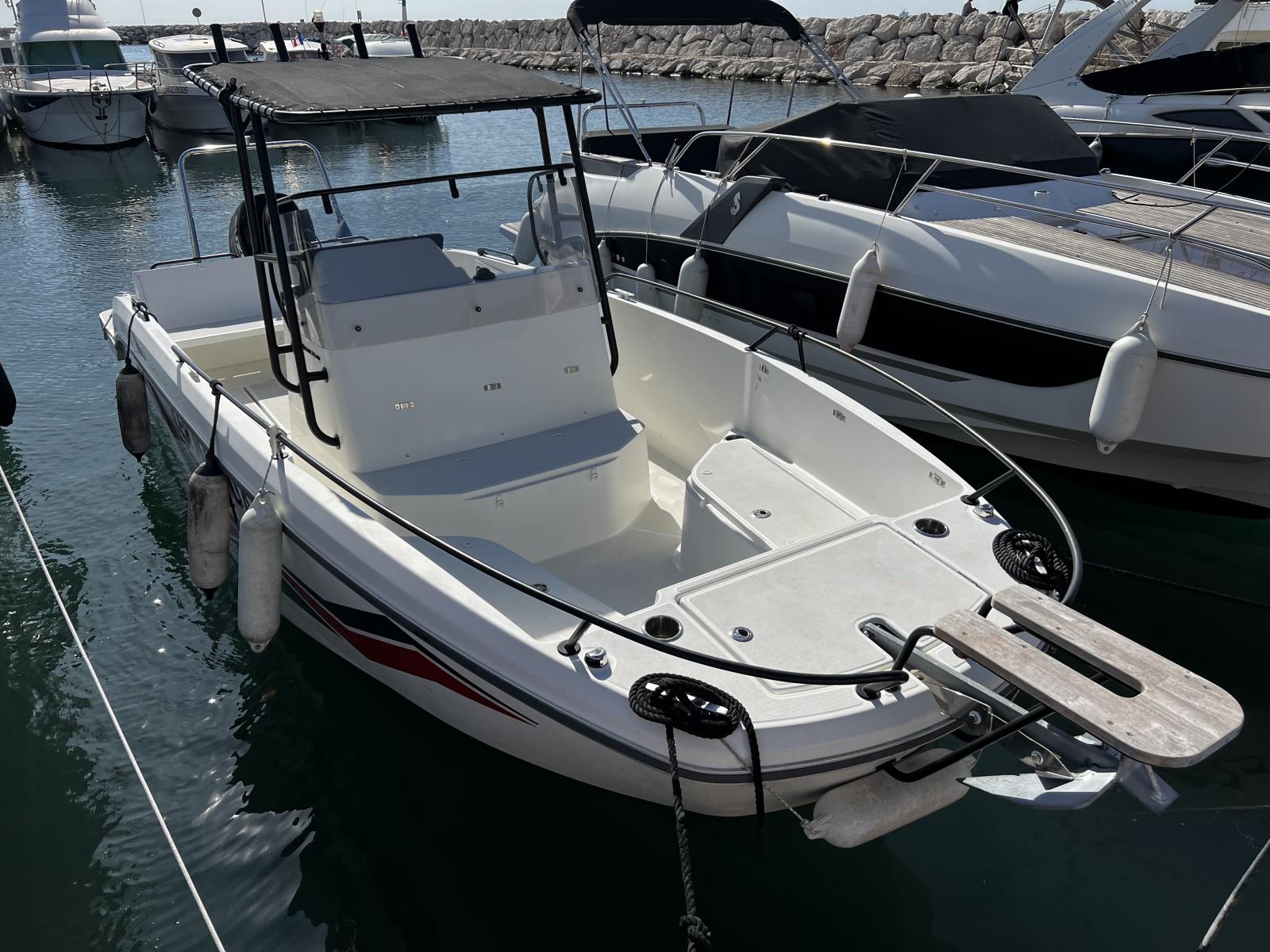 beneteau Flyer 8 spacedeck