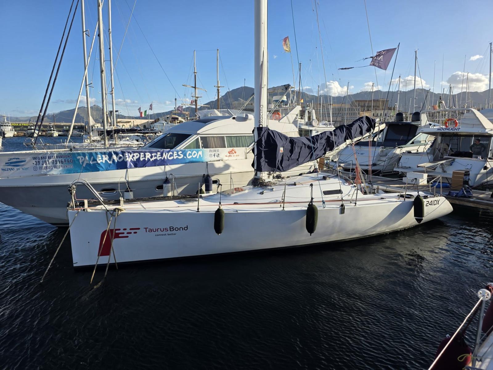 maxi dolphin Giro 34’ one design