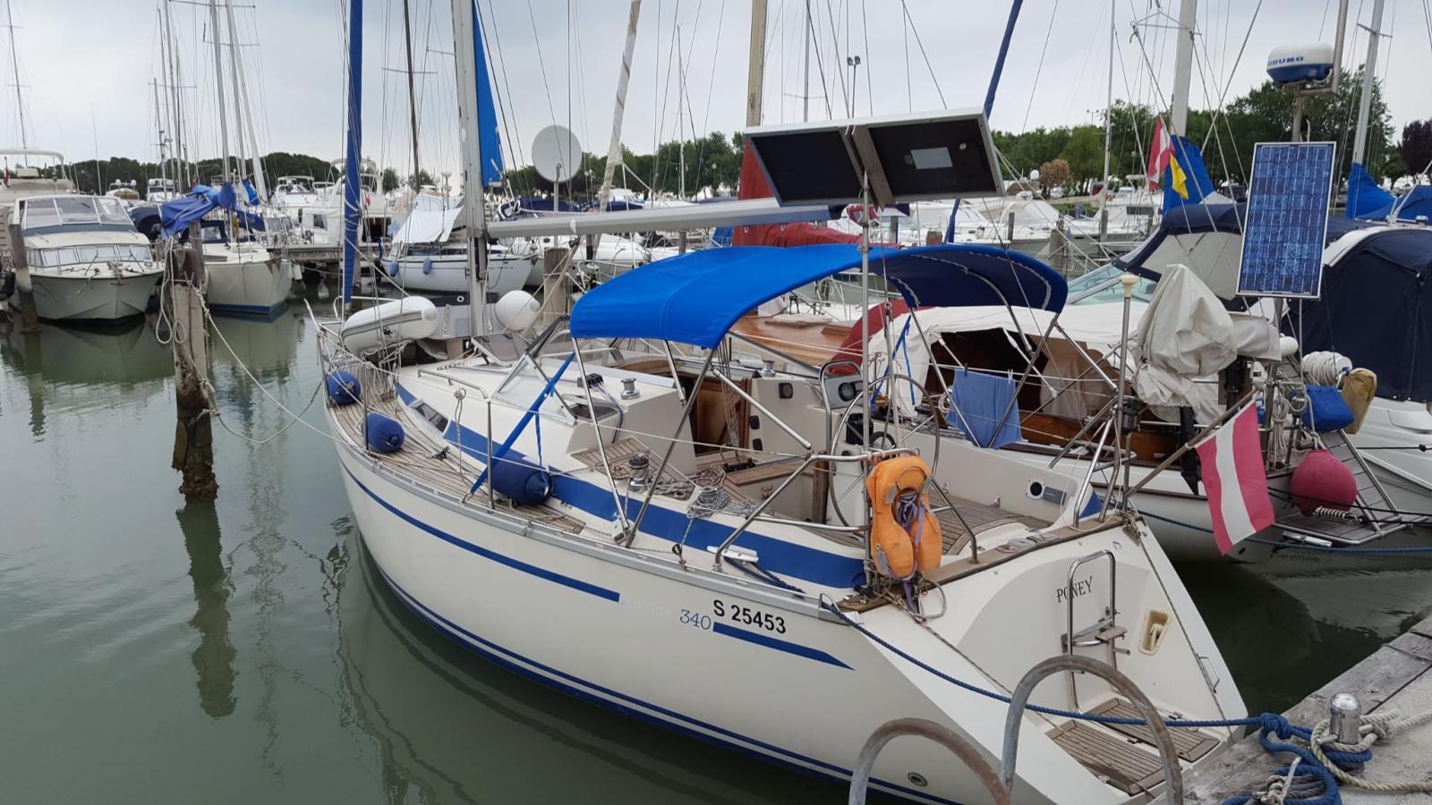 bavaria yachts Bavaria 340