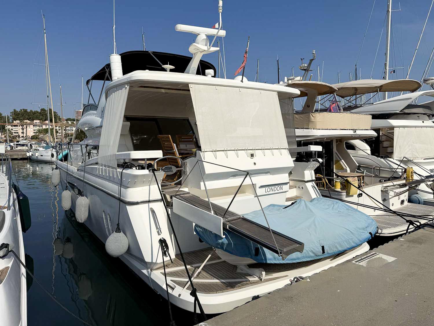 pearl yachts 60