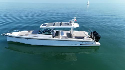 Axopar 37 sun top
