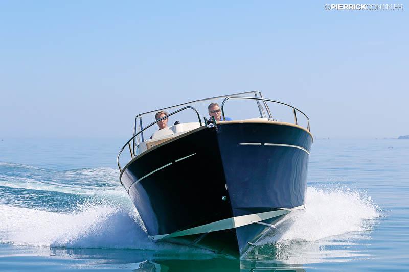 rhea marine 27 escapade