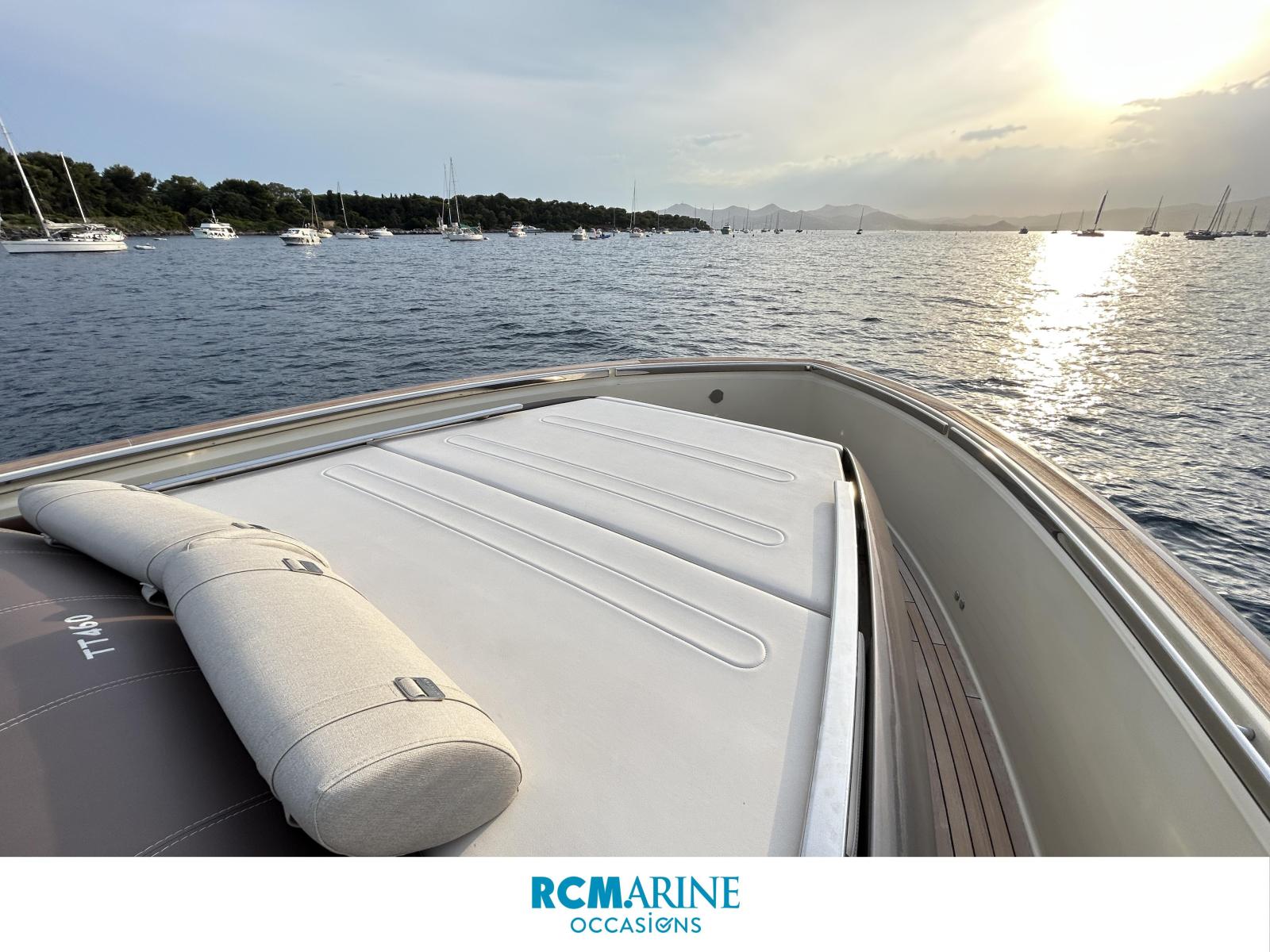 invictus Invictus tt460