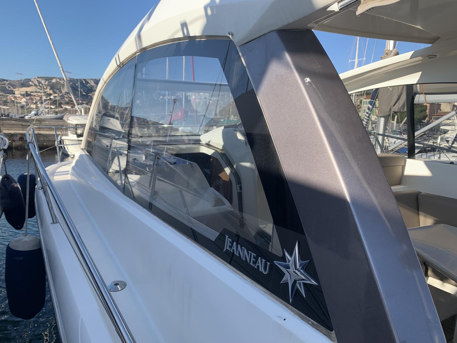 jeanneau Leader 9