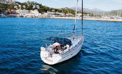 bavaria yachts Bavaria 42 cruiser