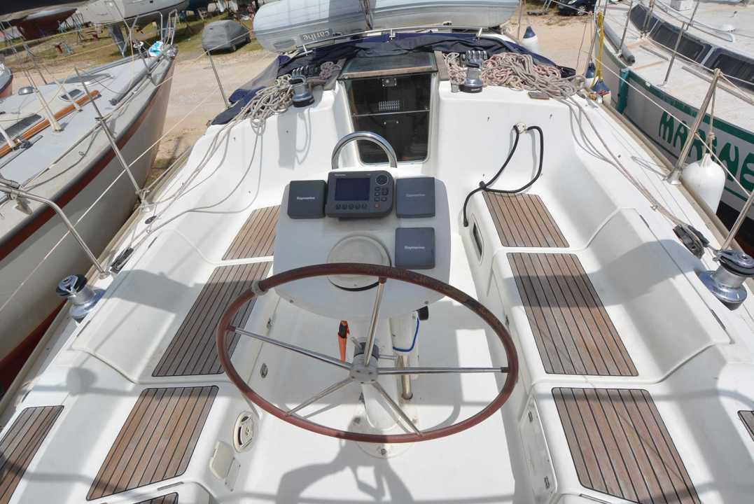 jeanneau sa Sun odyssey 37