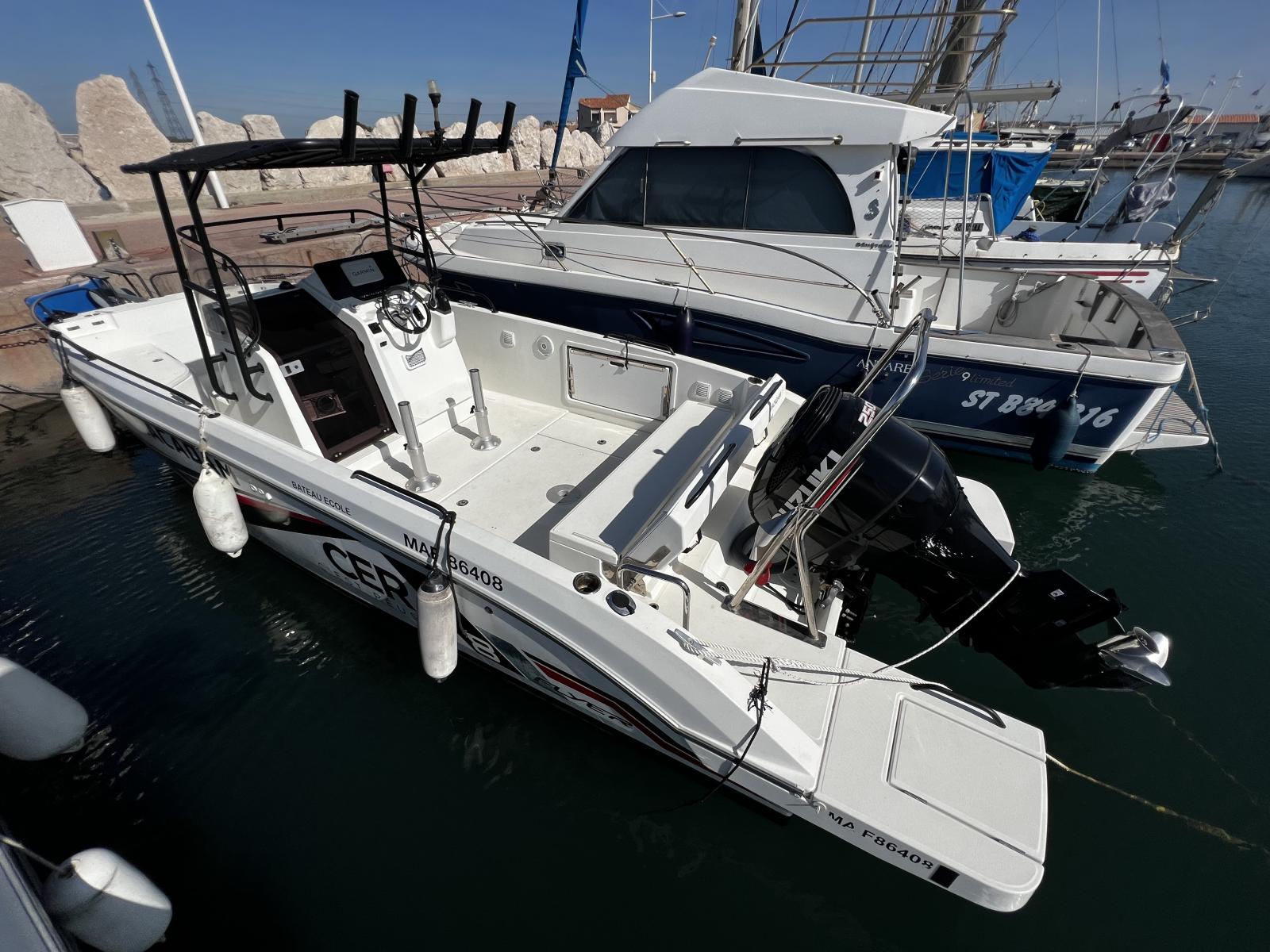 beneteau Flyer 8 spacedeck