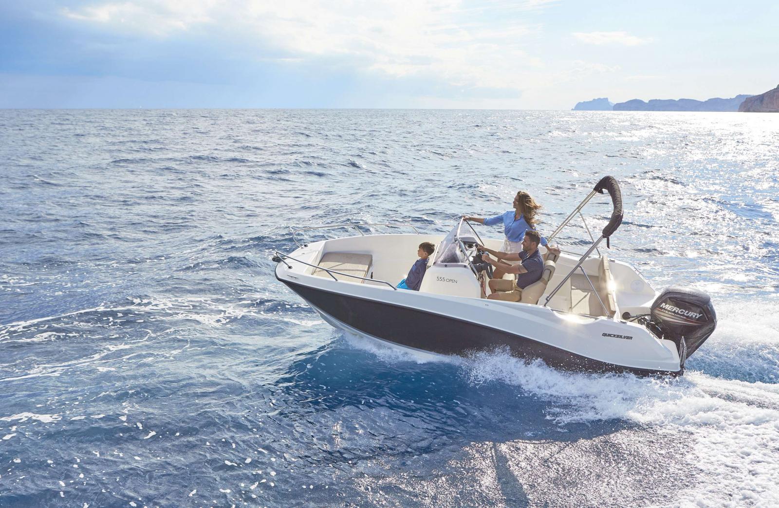 quicksilver Activ 555 open