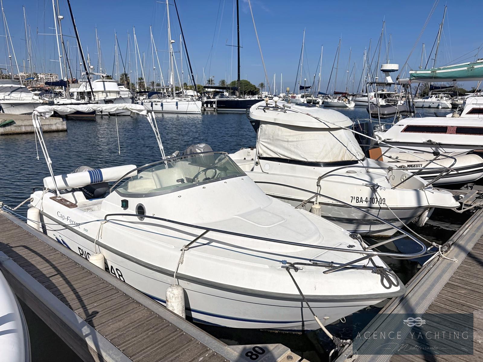 b2 marine Cap ferret 502 cc