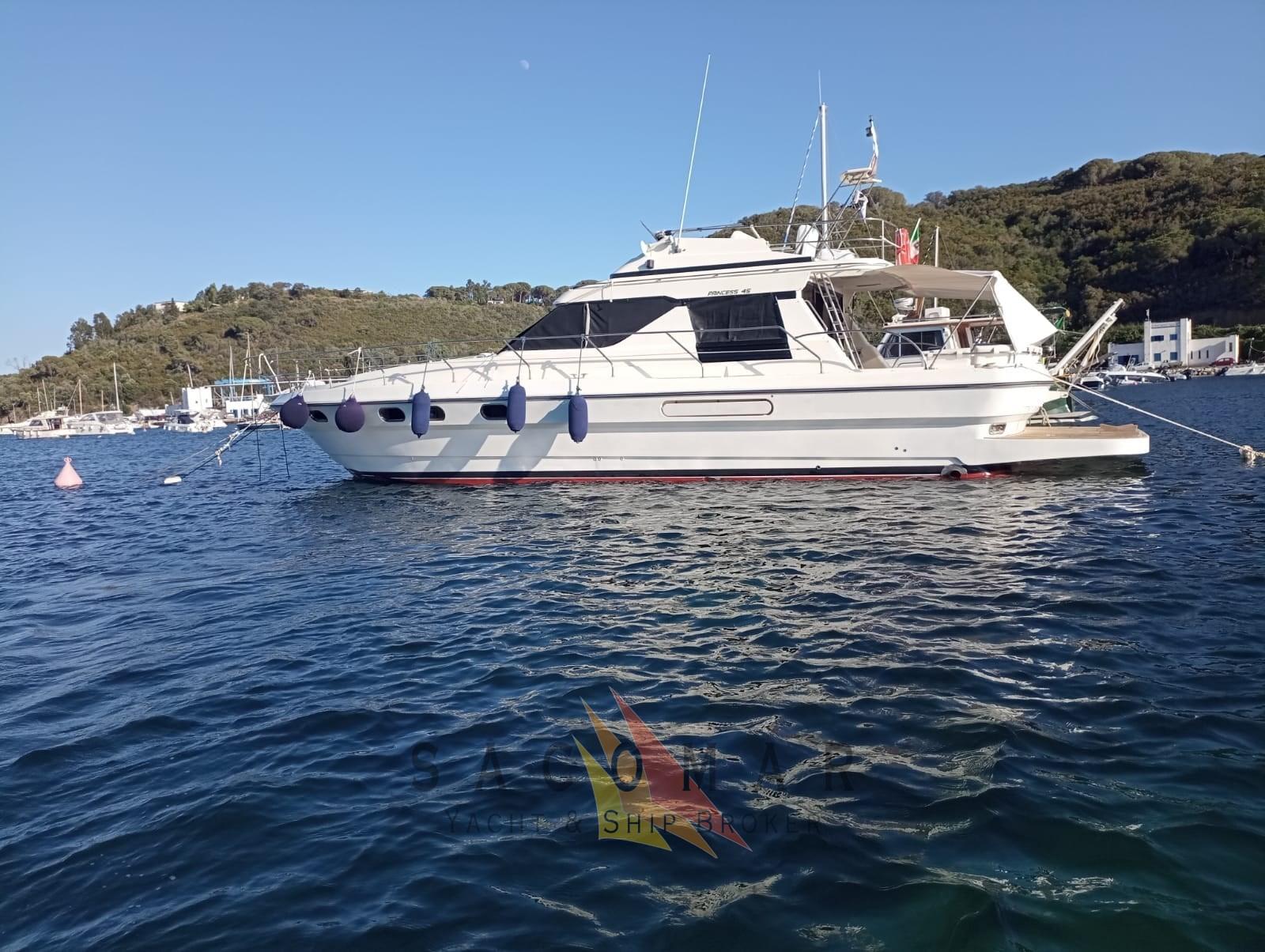 marine project Princess 45 fly