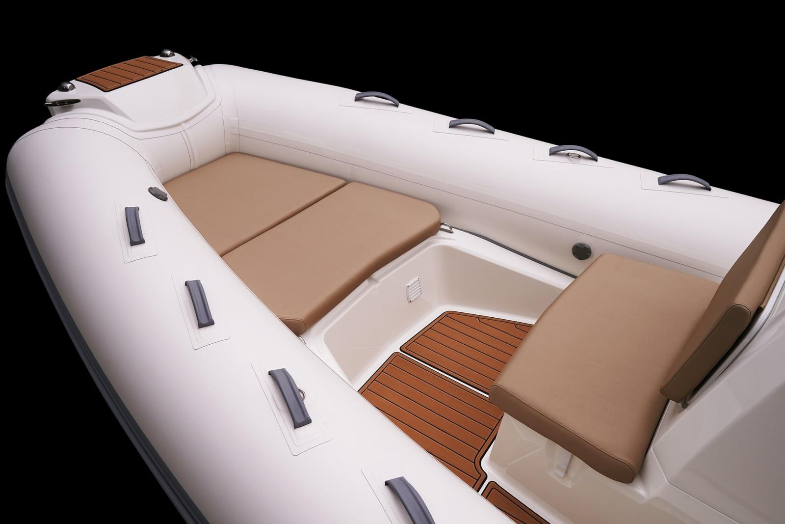 brig Eagle 670 hypalon