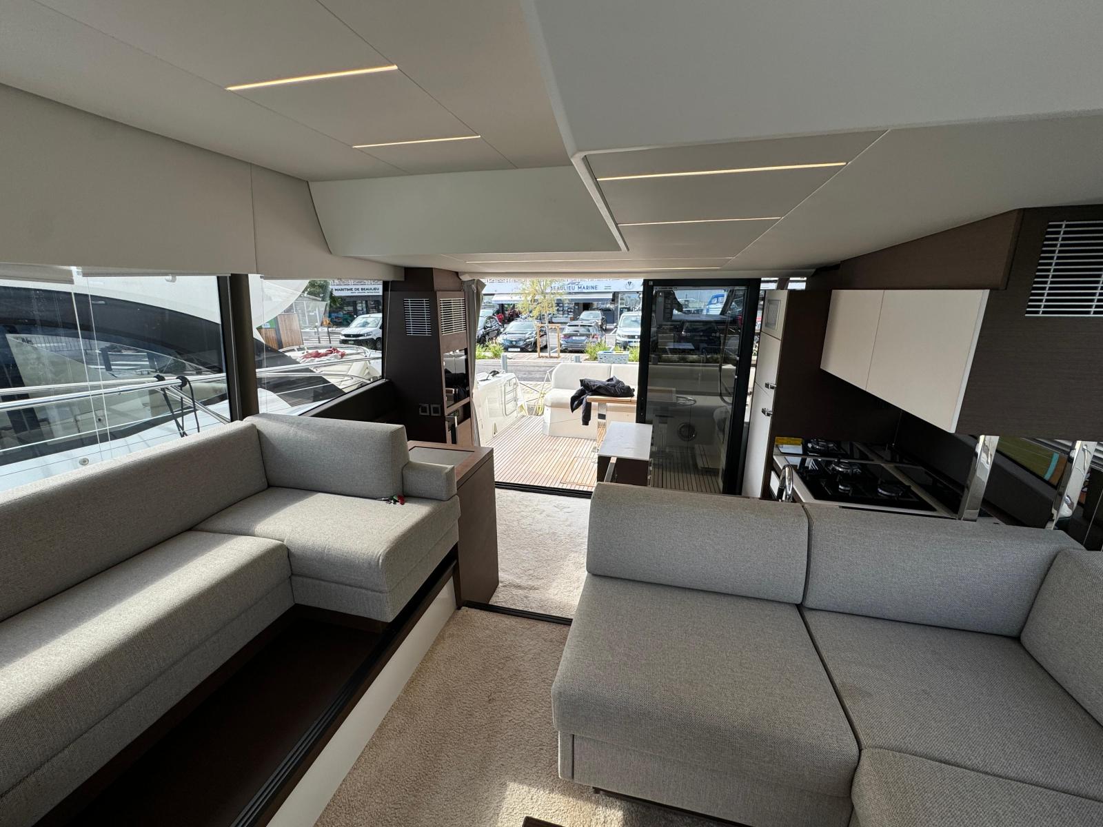 prestige 520 fly
