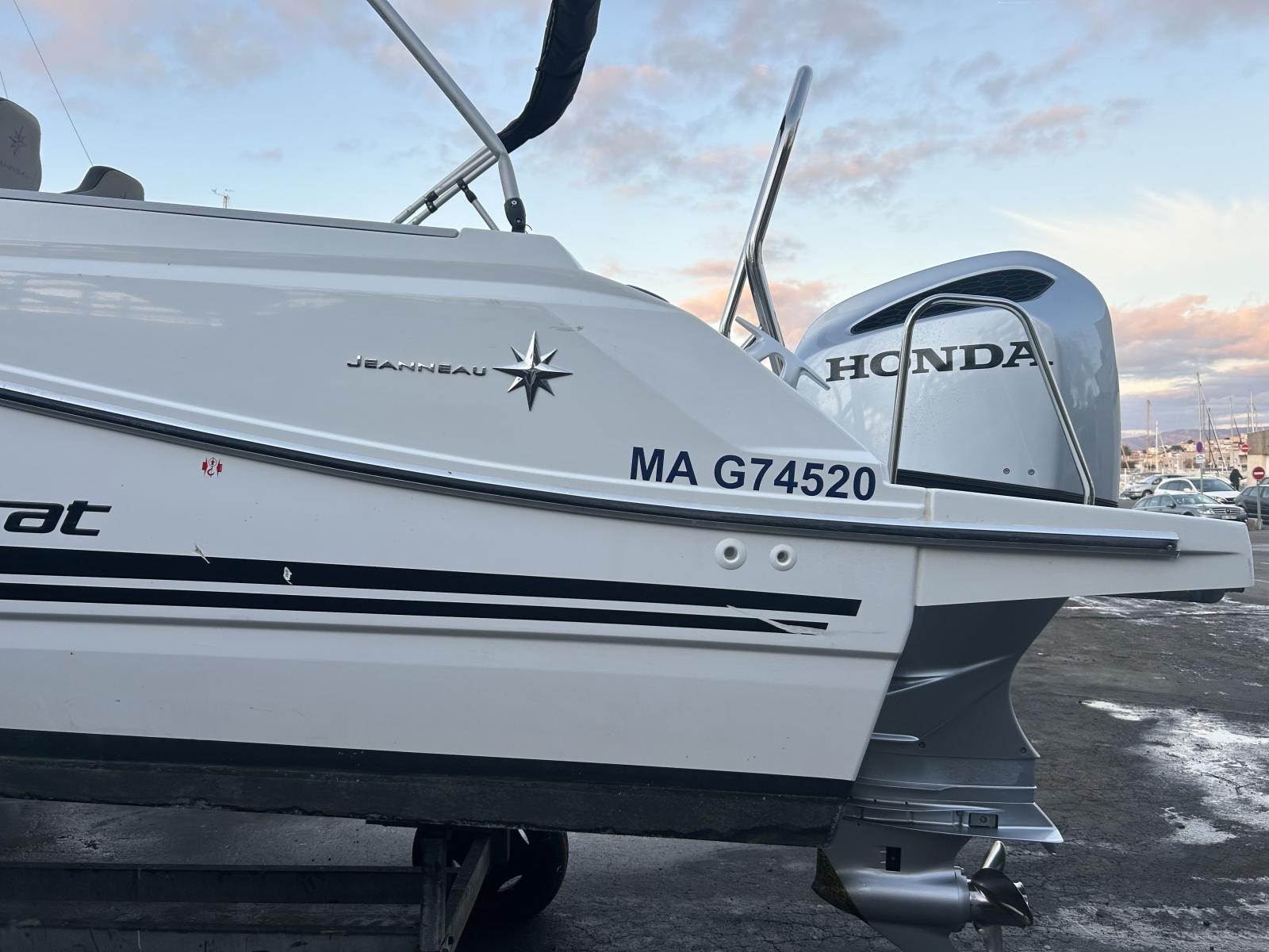 jeanneau Cap camarat 7.5 cc s3