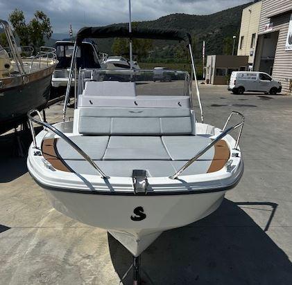 beneteau Flyer 6 sundeck