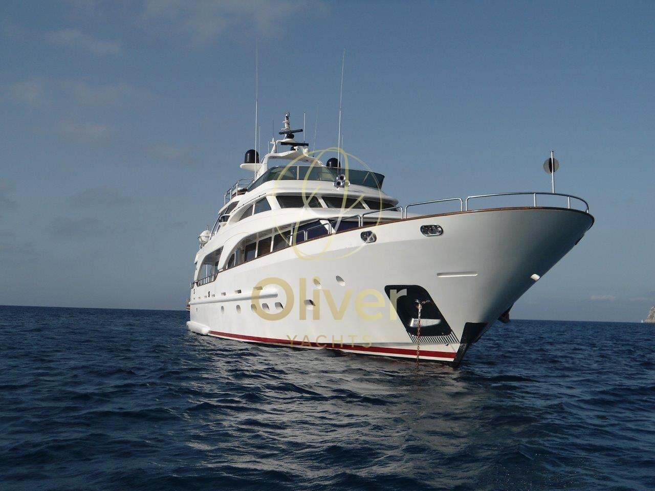 benetti 100 tradition