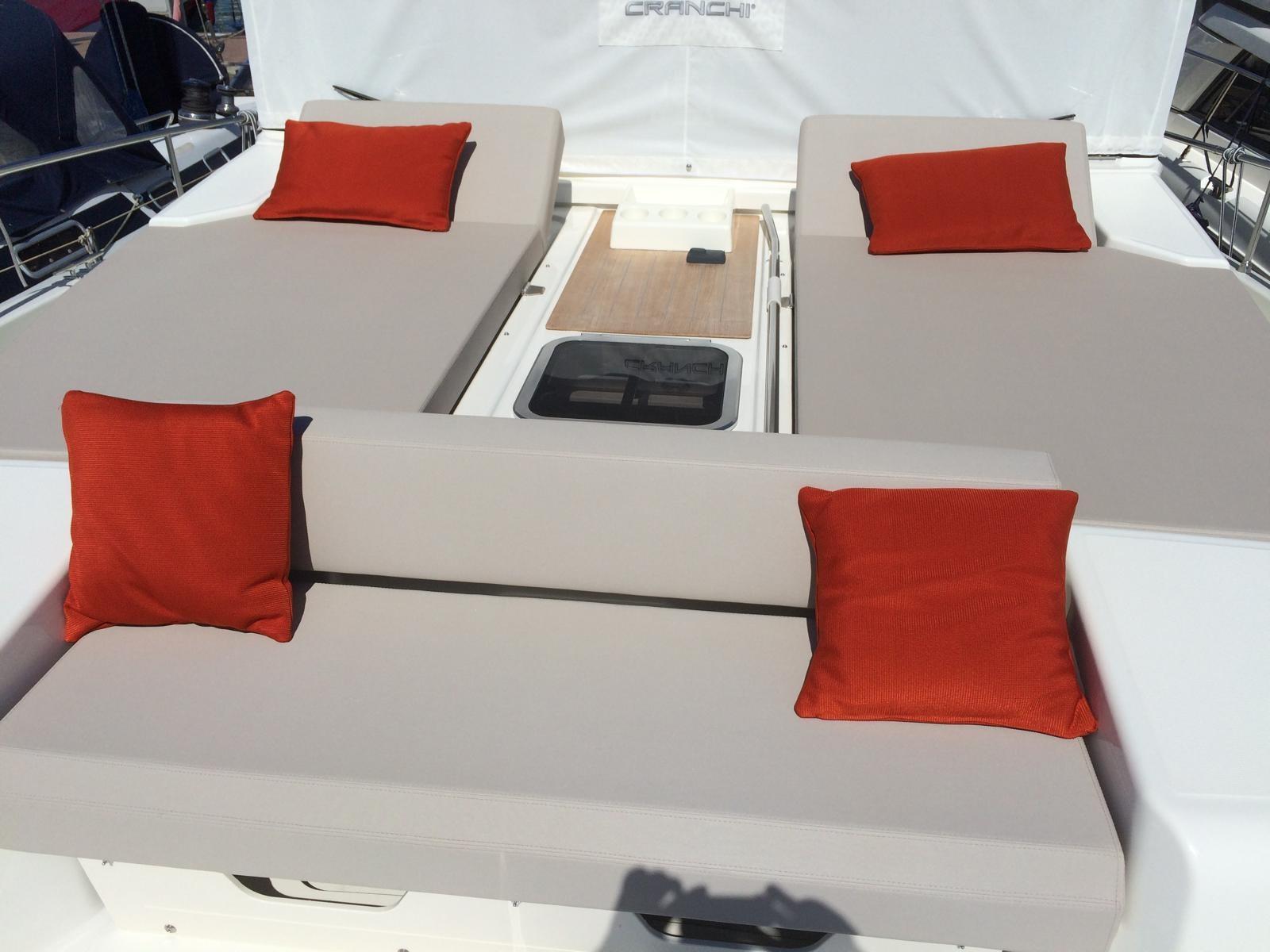 cranchi Eco trawler 43