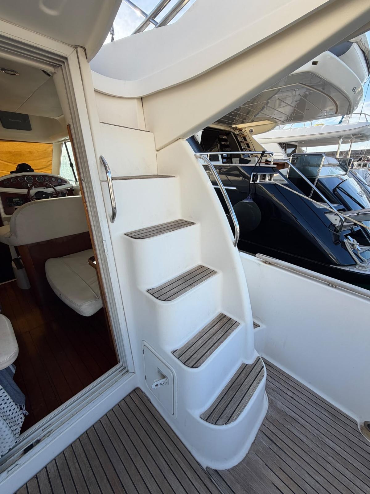jeanneau Prestige 32 fly