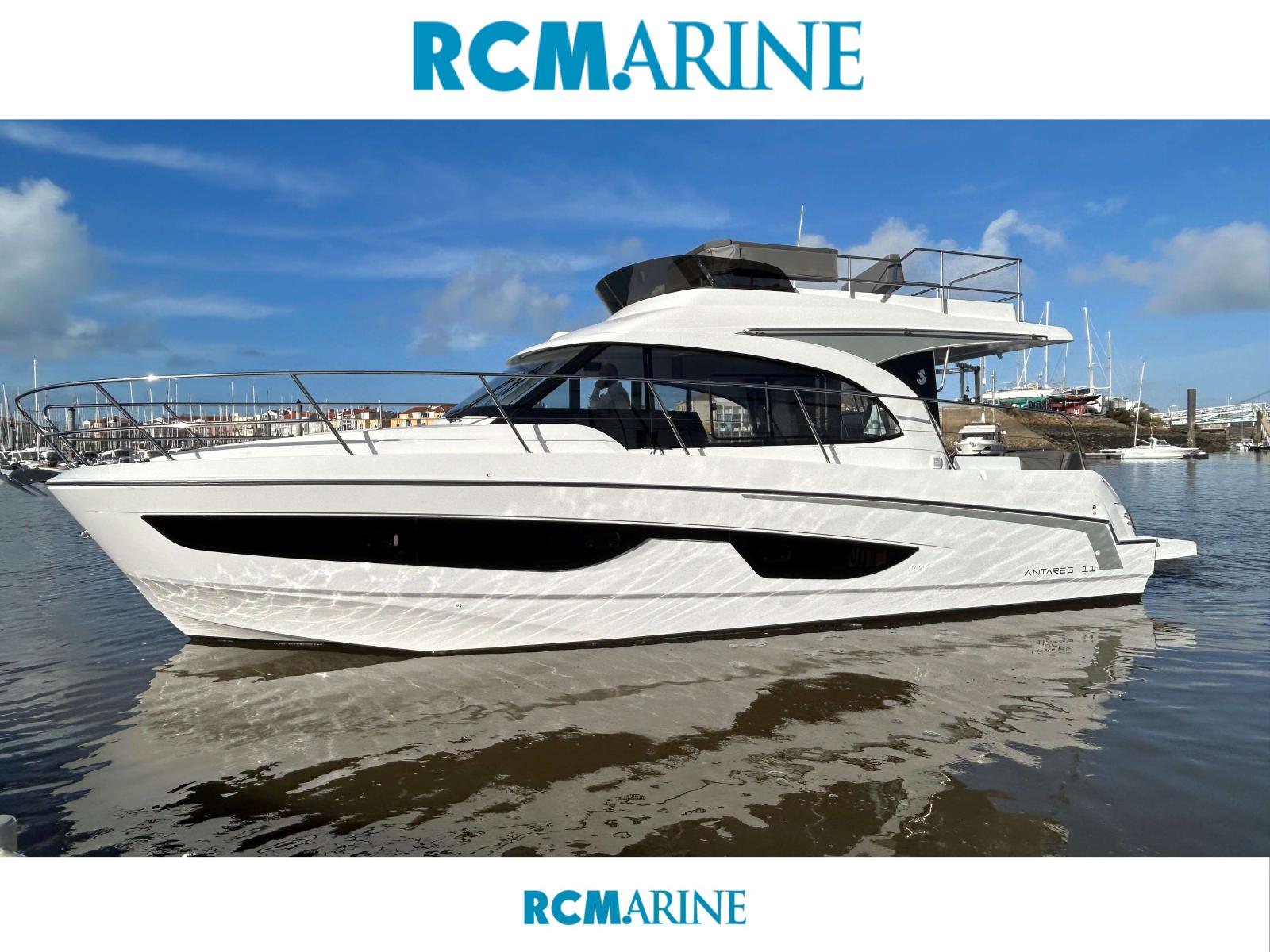 beneteau Antares 11 fly