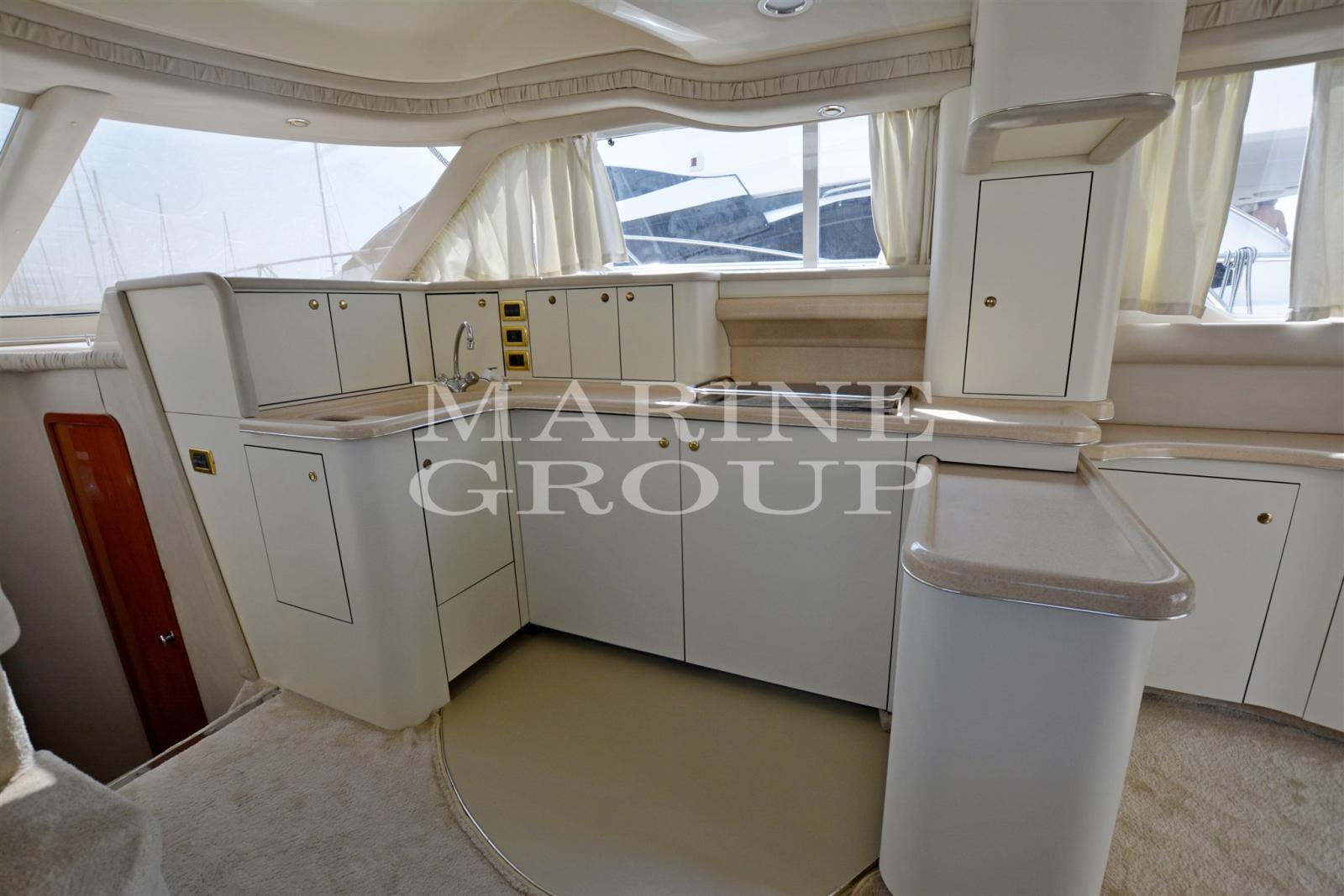 sea ray 480 sedan bridge