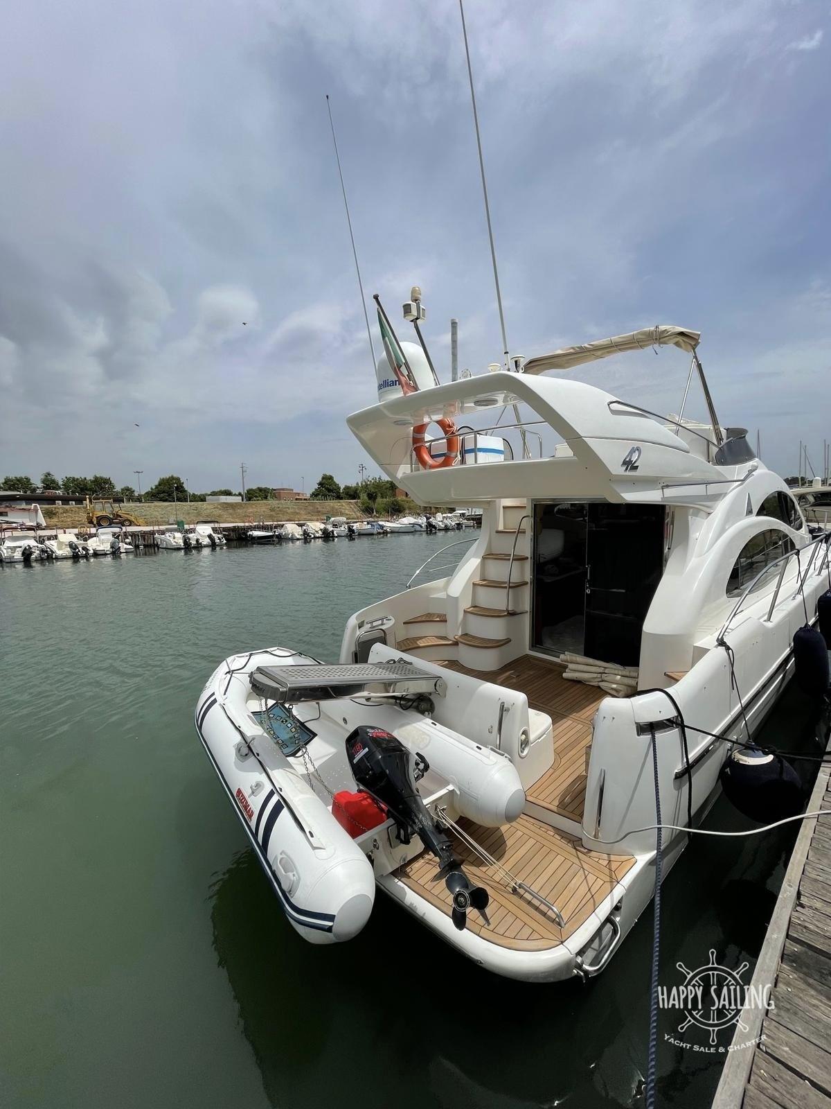 azimut 42