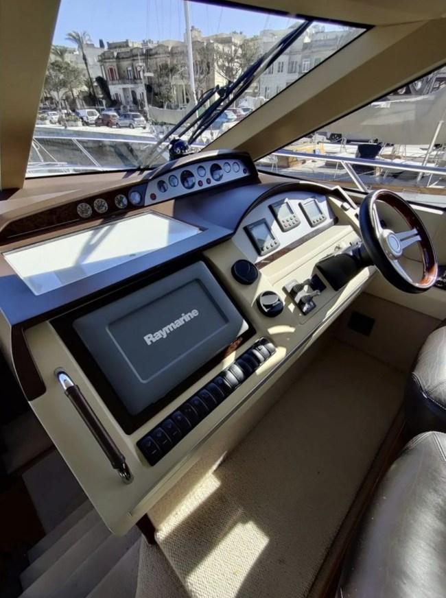 princess yachts 50 flybridge