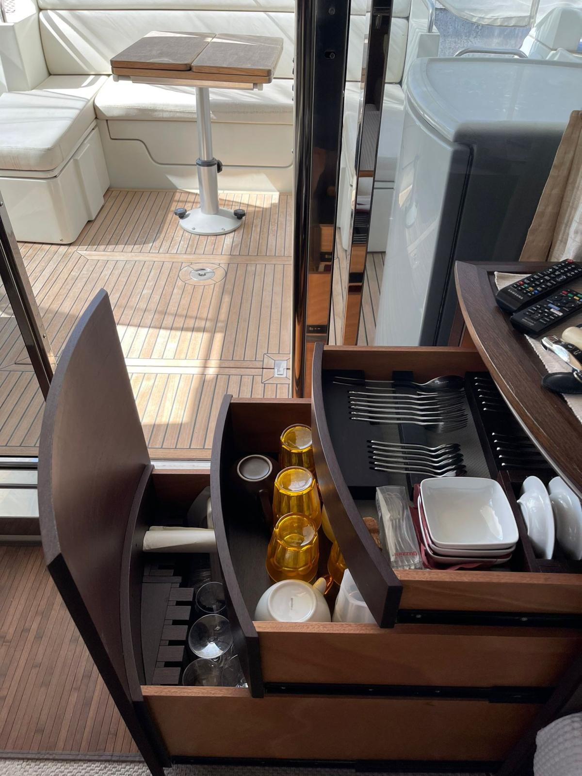 azimut 43s
