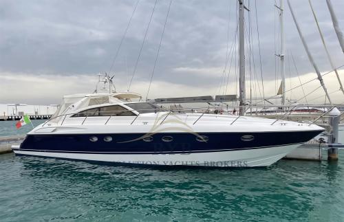 Princess yachts v 55