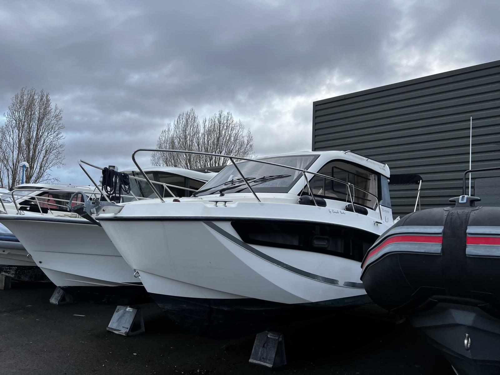 quicksilver Activ 755 weekend