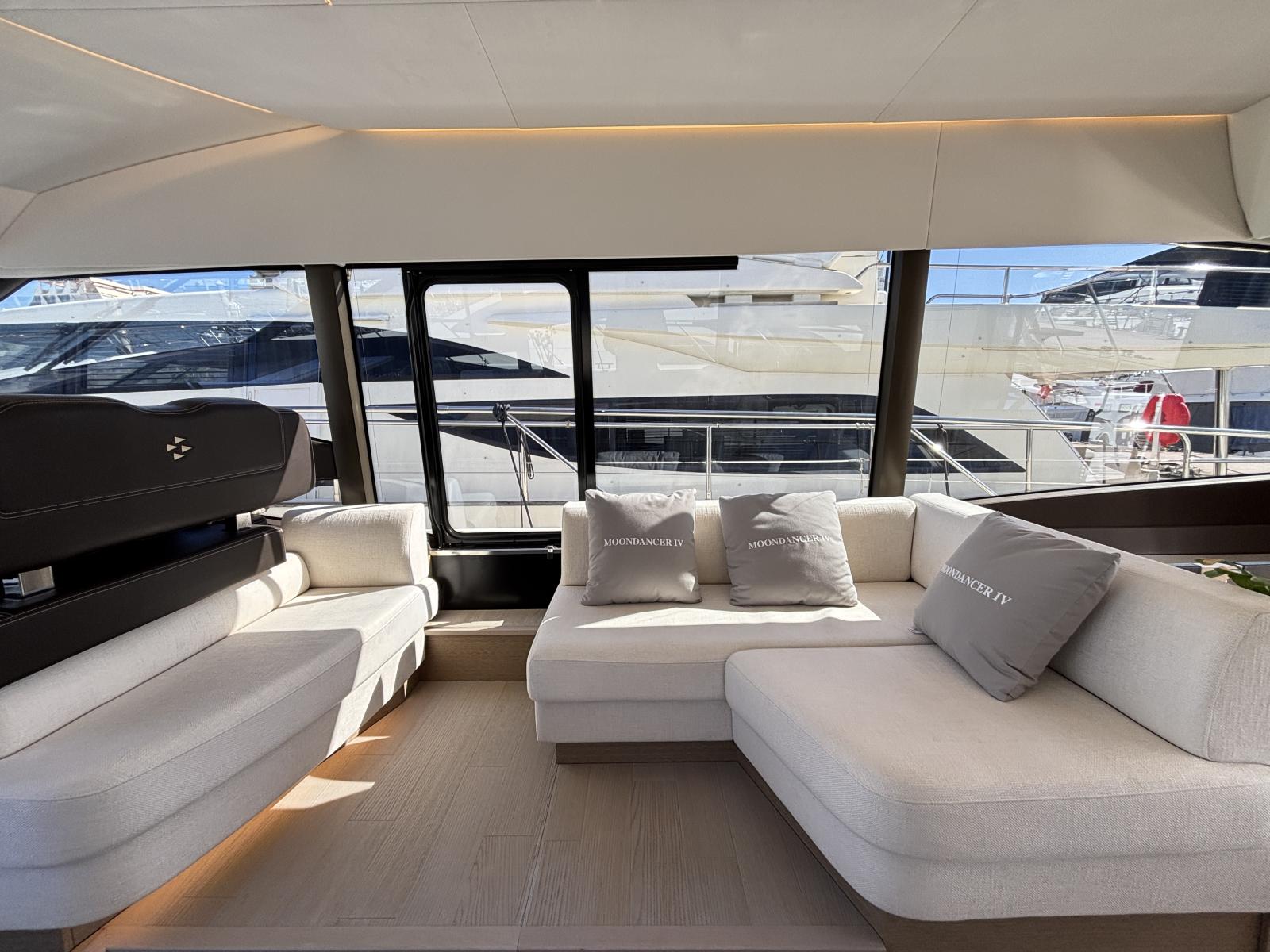 jeanneau Prestige 590 fly