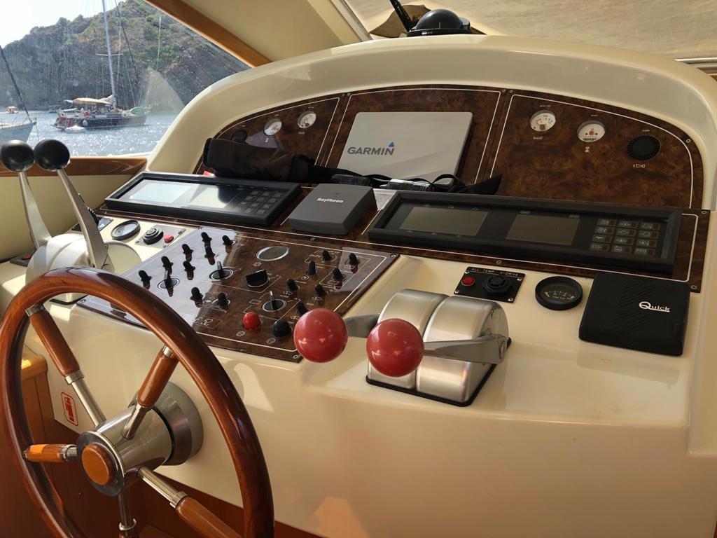 raffaelli Maestrale 52 fly