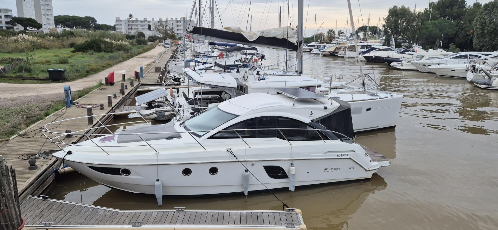 beneteau Flyer gt 38
