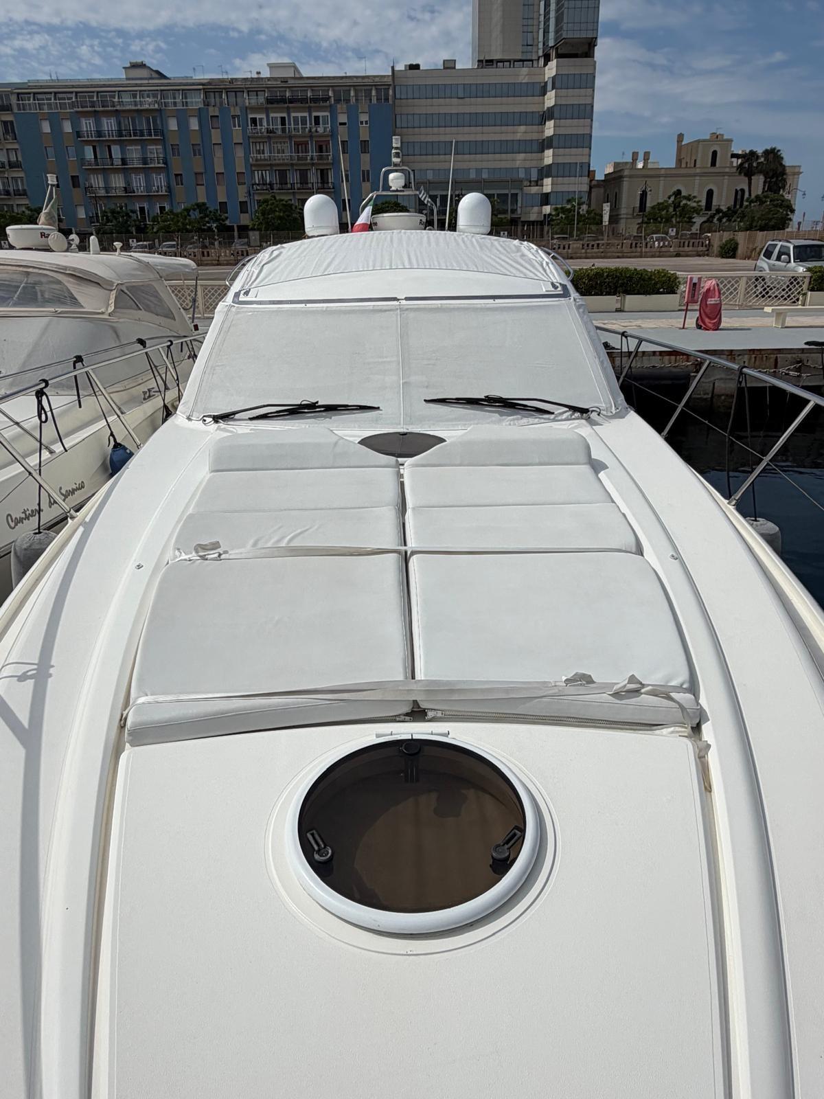 princess yachts V 48