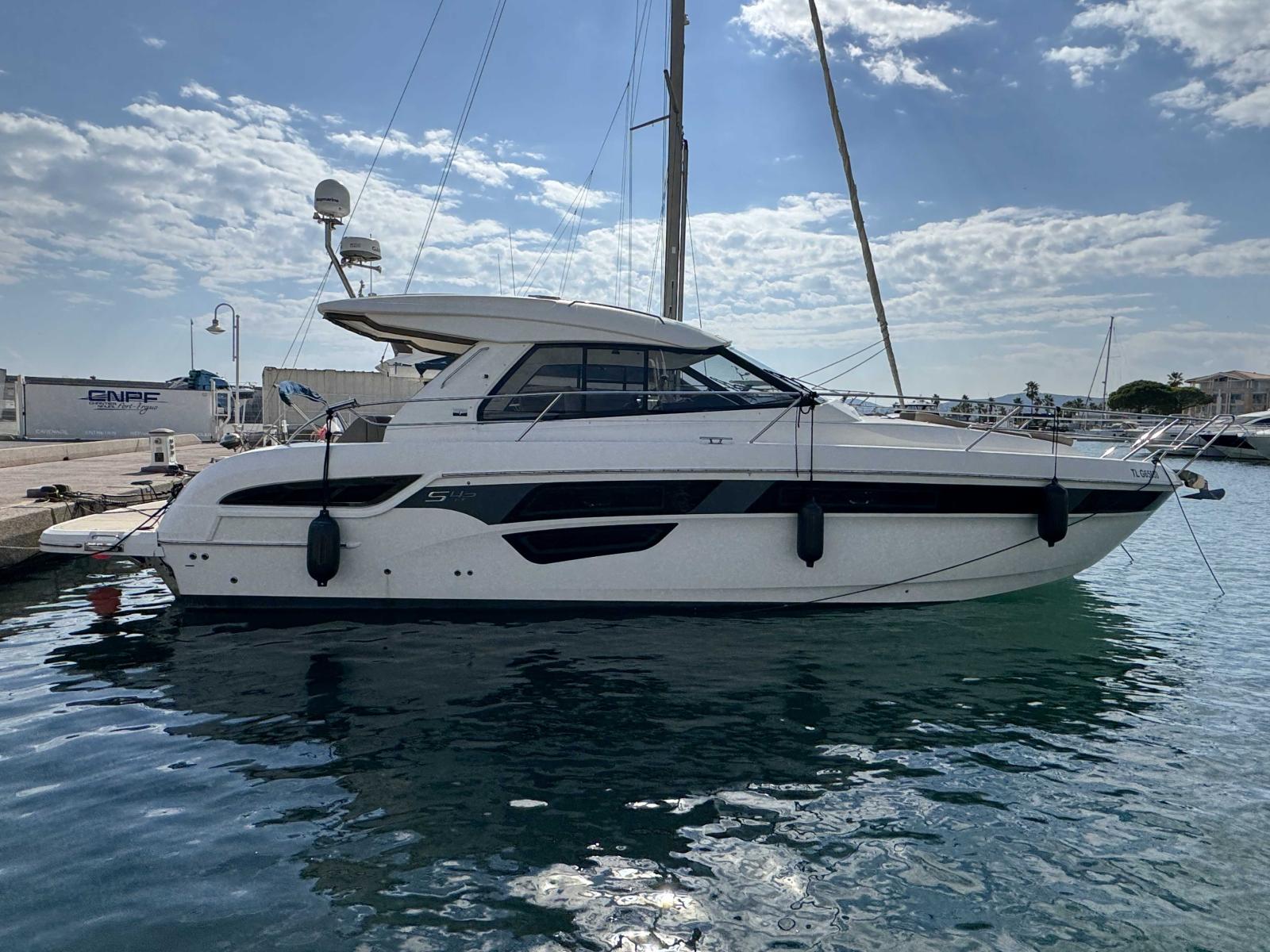 bavaria yachts Sport 450 ht