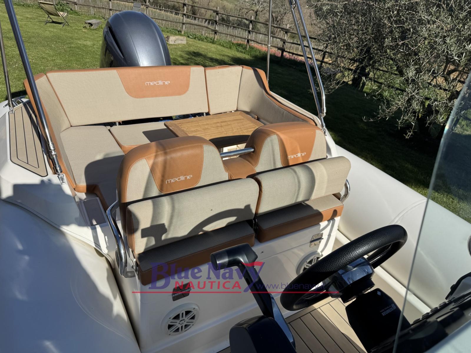 zodiac Medline 6.8 blc +150cv yamaha