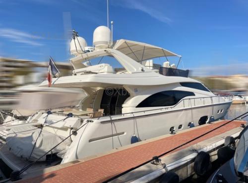 Ferretti yachts ferretti 681