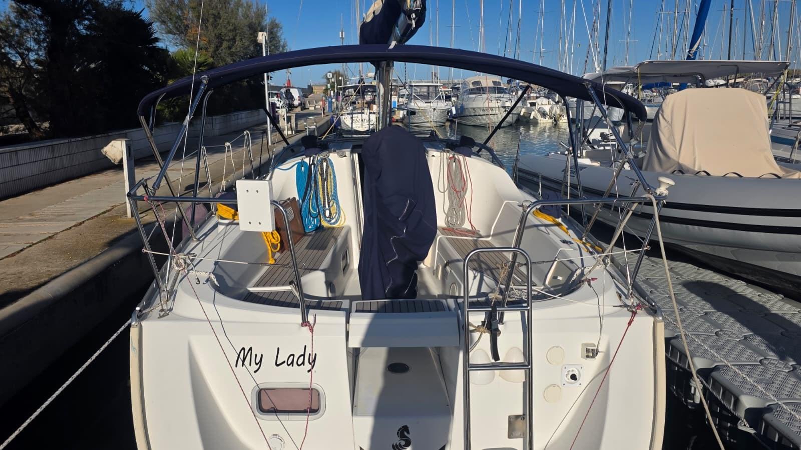 beneteau Oceanis clipper 323