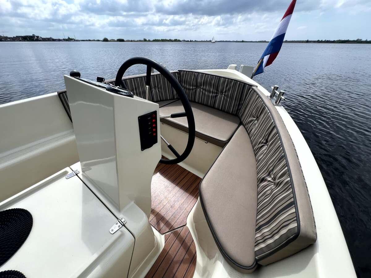 kaag life boat Klb650