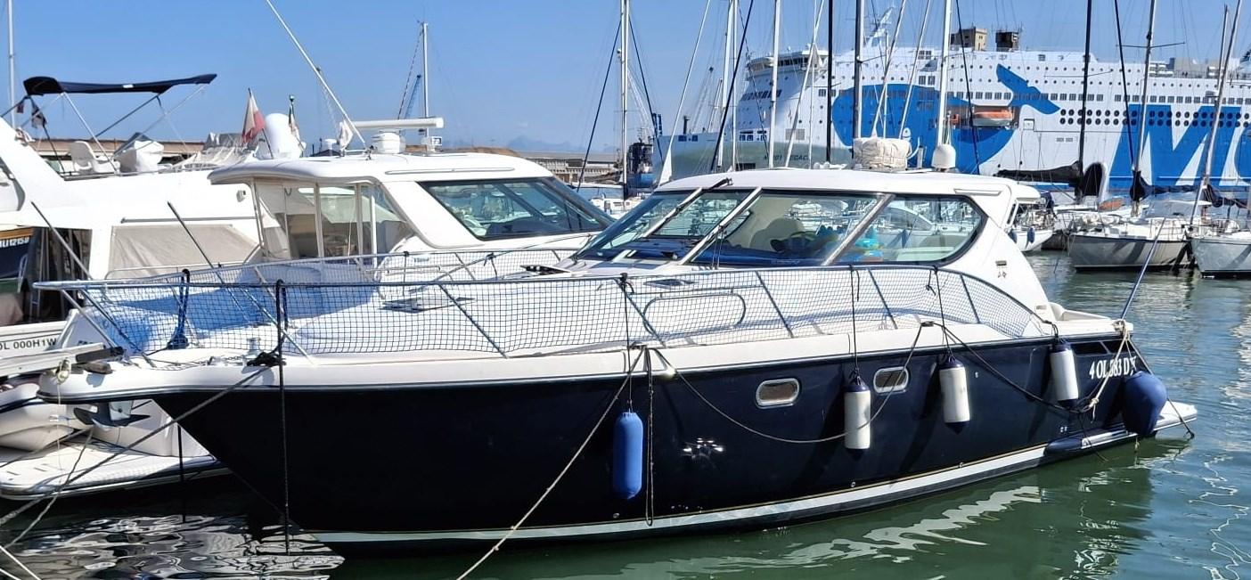 tiara yachts 4300 sovran